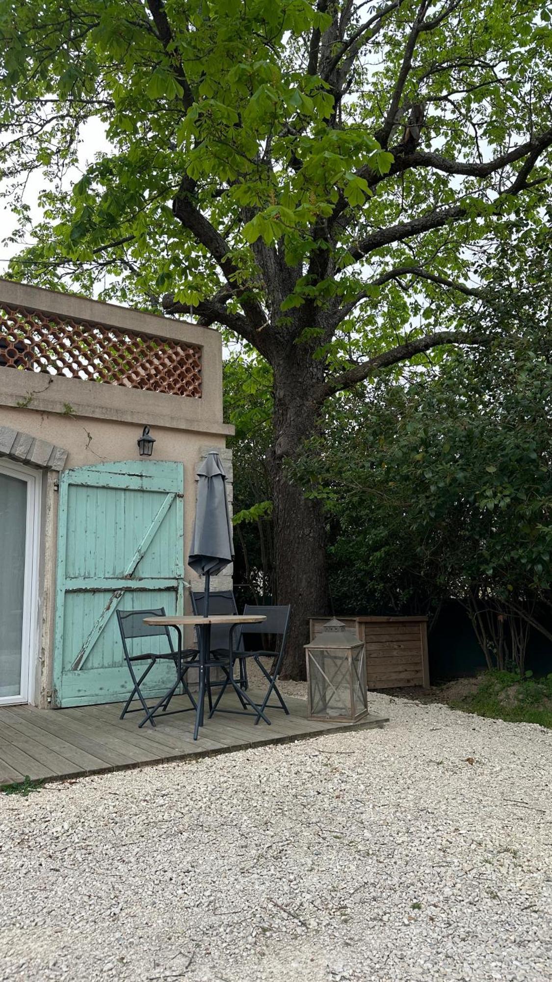 Studio Charmant Au Calme Aix-en-Provence Exterior photo